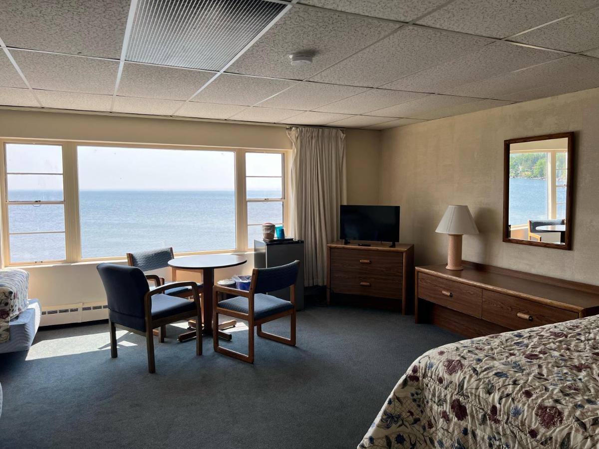 Shoreline Inn Гран Маре Екстериор снимка